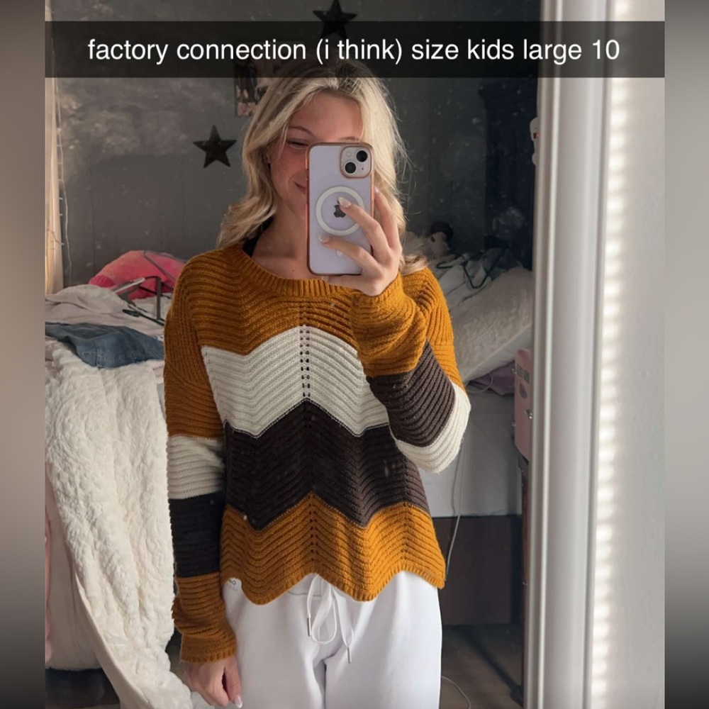 cute fall vibe sweater
